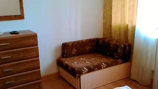 Гостиница Гостевой дом на Гиацинтовой Адлер Двухместный номер с 2 отдельными кроватями и ванной комнатой-5